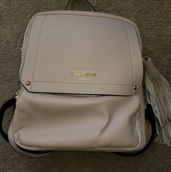 Steve Madden Handbags - 🍒 5 Items for $25 🍒 Steve Madden Backpack